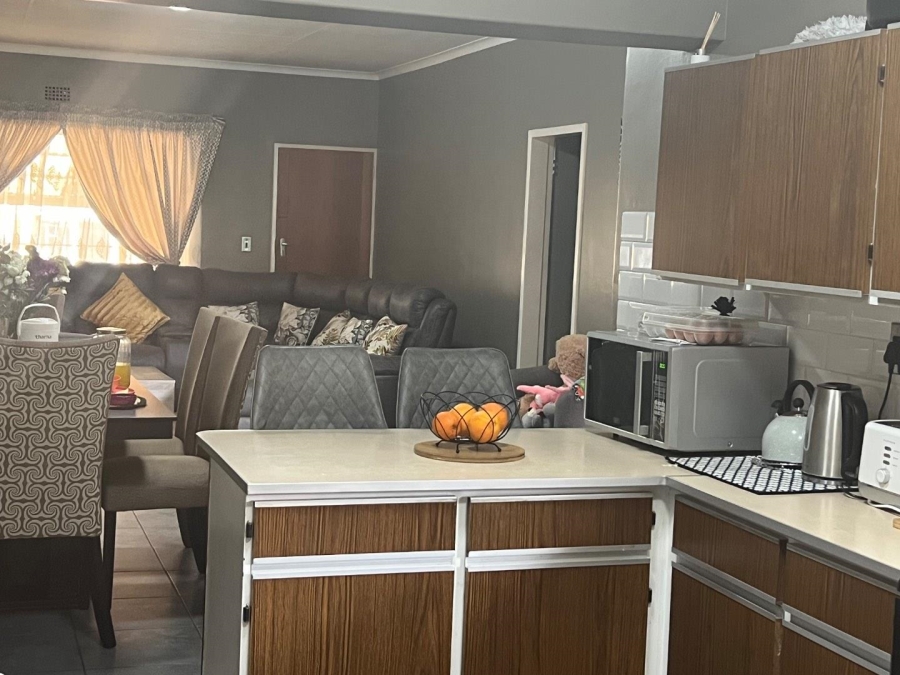 3 Bedroom Property for Sale in Elandsrand North West